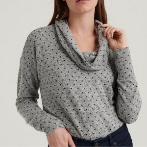 LUCKY BRAND🍀 COWL NECK (CLOUD DOT TOP) SIZE (M)